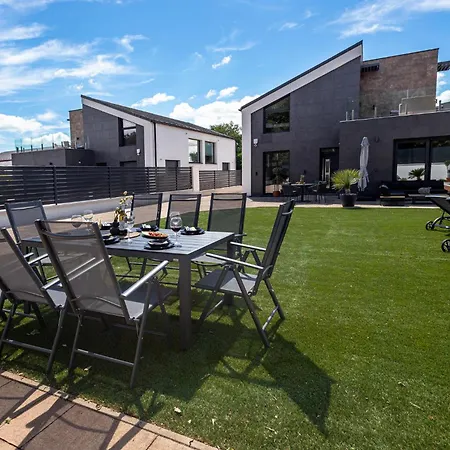 Villa Porta Verde I Villa Balatonalmádi